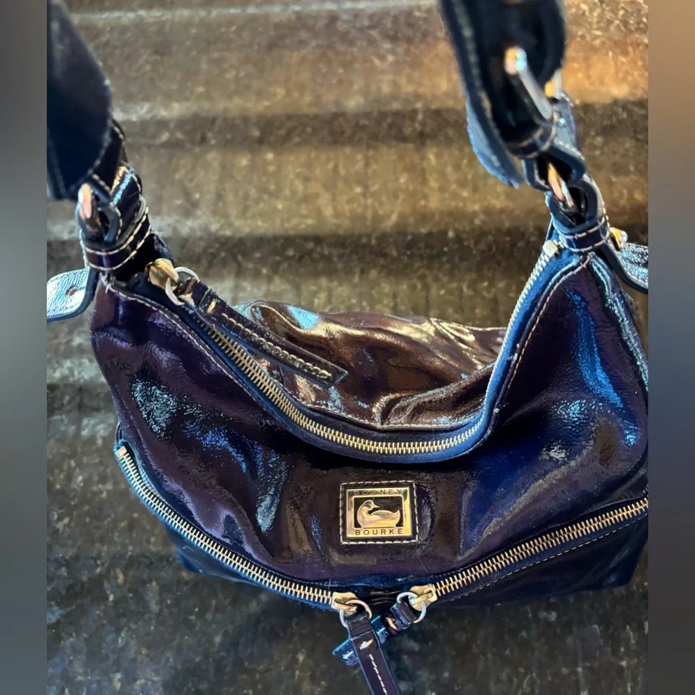Dooney & Bourke Black Patent Leather Hobo Shoulder Bag w/Matching Wallet Y2K